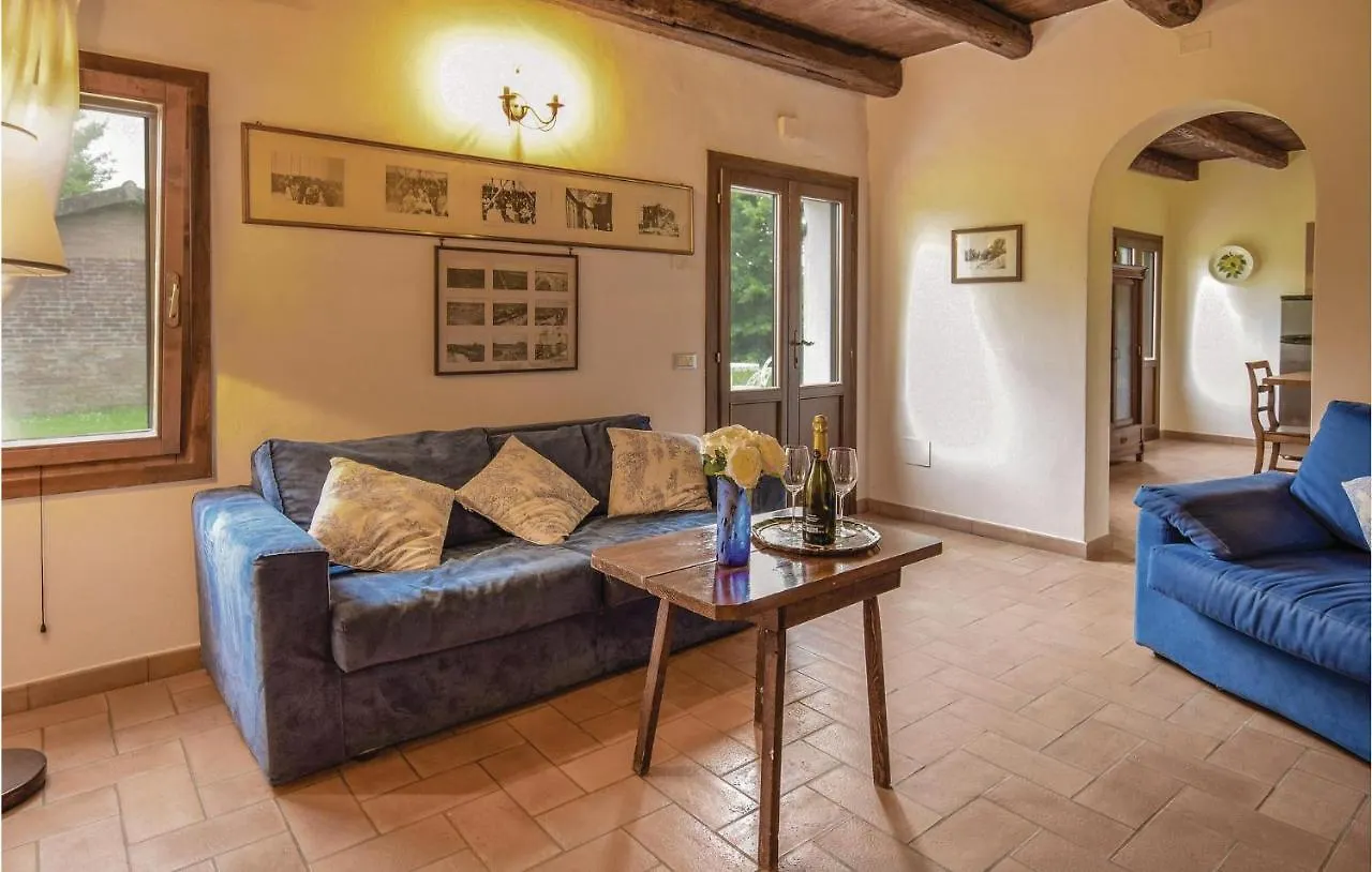 Сasa de vacaciones 2 Bedroom Awesome Home In Taglio Di Po Ro Porto Viro Italia